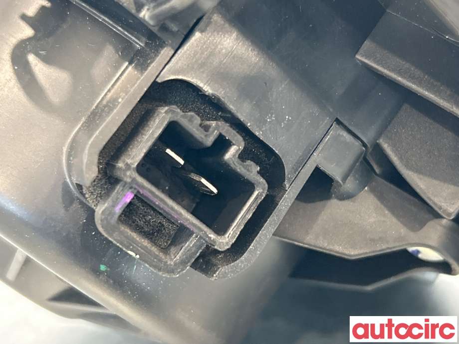 Varmeapparat motor til Opel Insignia A 2014-2017  (OPEL|13263279|52426734)