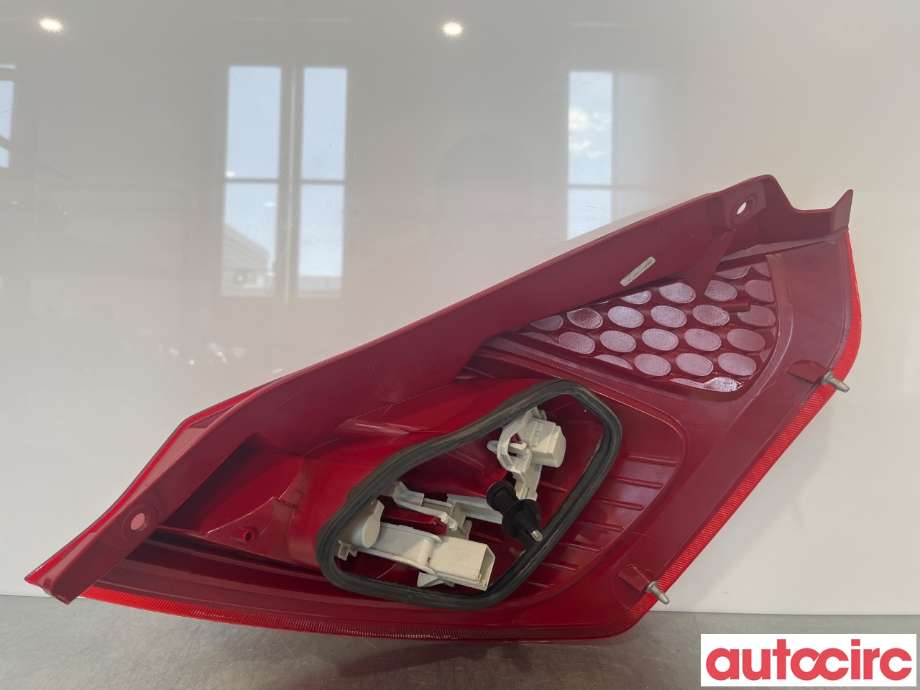 Baklykt venstre til Ford Fiesta 2008-2012 (Type VI, Fase 1)  (FORD|1709553)