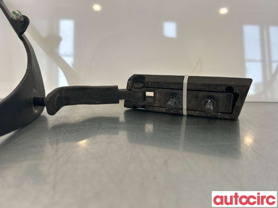 Hengsler til Ford Kuga 2008-2012 (Type I)  (FORD|1747862|8V41-S42900-AF)