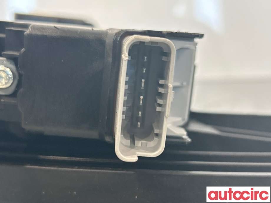 Ruteheis venstre bak til Peugeot 208 2019-->> (Type II)  (PEUGEOT|9829045980|)