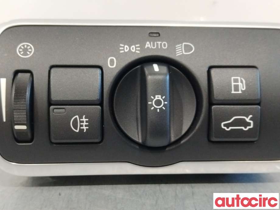 Bryter lys til Volvo XC60 2014-2017 (Type I, Fase 2)  (VOLVO|31443839)