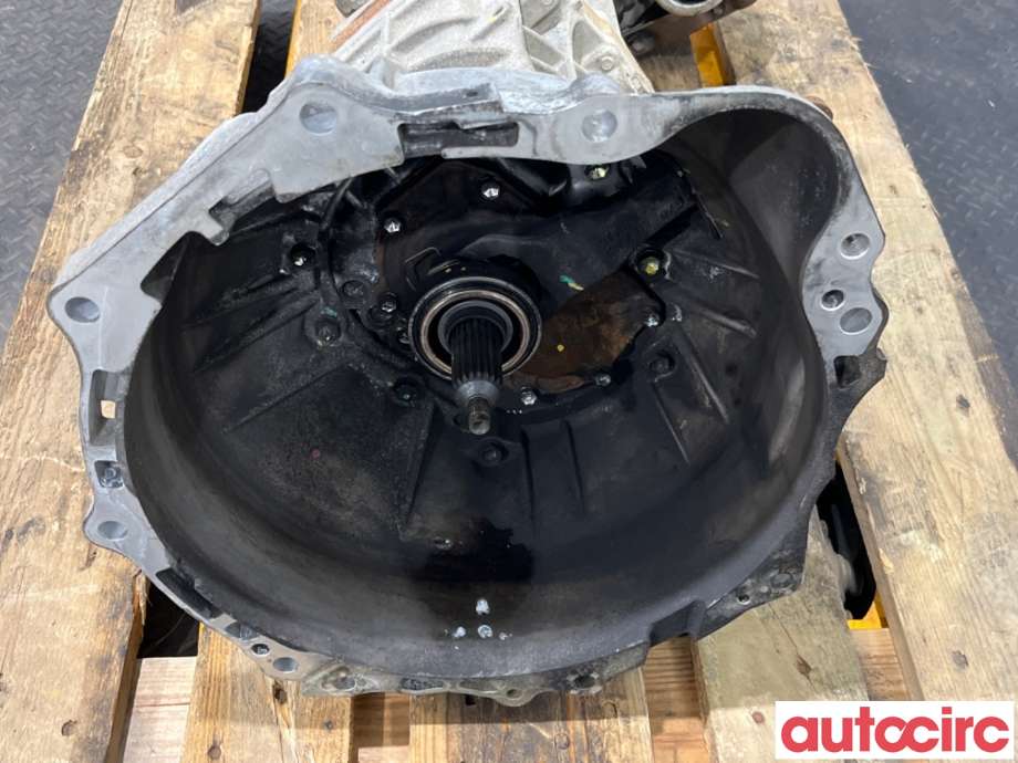 Girkasse manuell til Toyota Hiace 2007-2012 (Fase 3)  (TOYOTA|3303026A60|KLH18|)
