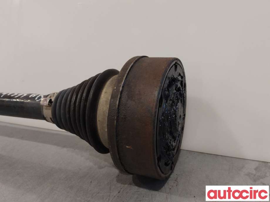 Drivaksel høyre bak til VW Golf VI 2008-2012  (VOLKSWAGEN|1K0501204F|)