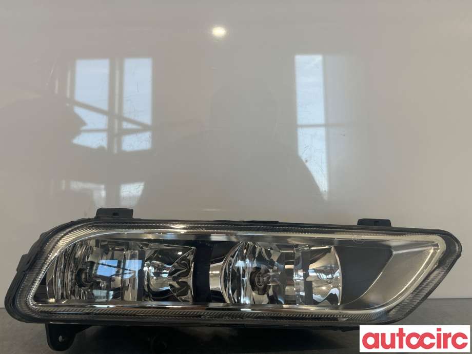 Tåkelykt høyre foran til VW Passat, 2011-2015 (B7) (B7) (VOLKSWAGEN|3AA941662G)