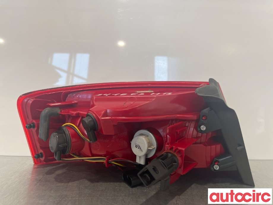 Baklykt høyre til Audi A5 2007-2016 (Type I)  (AUDI|8T0945096)