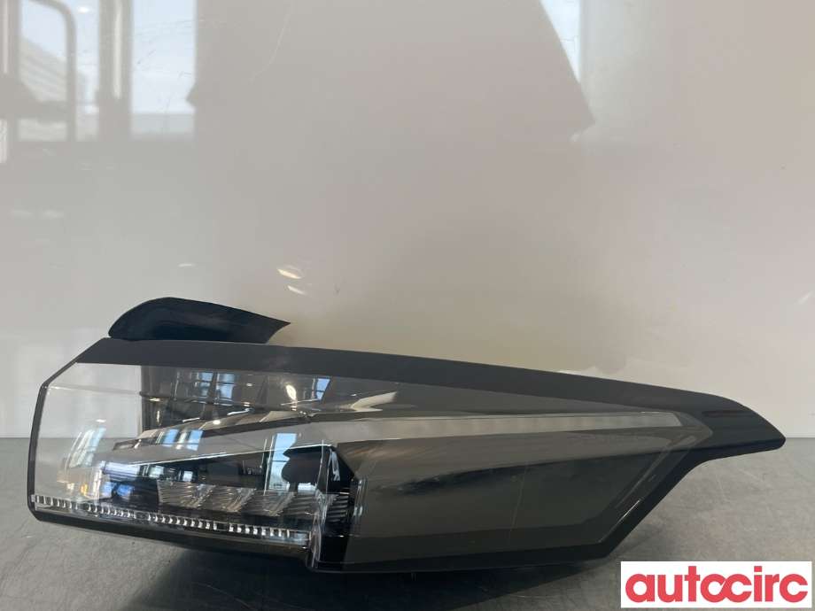 Baklykt høyre til Peugeot 308 2021-->> (Type III) (PEUGEOT|9835299380)