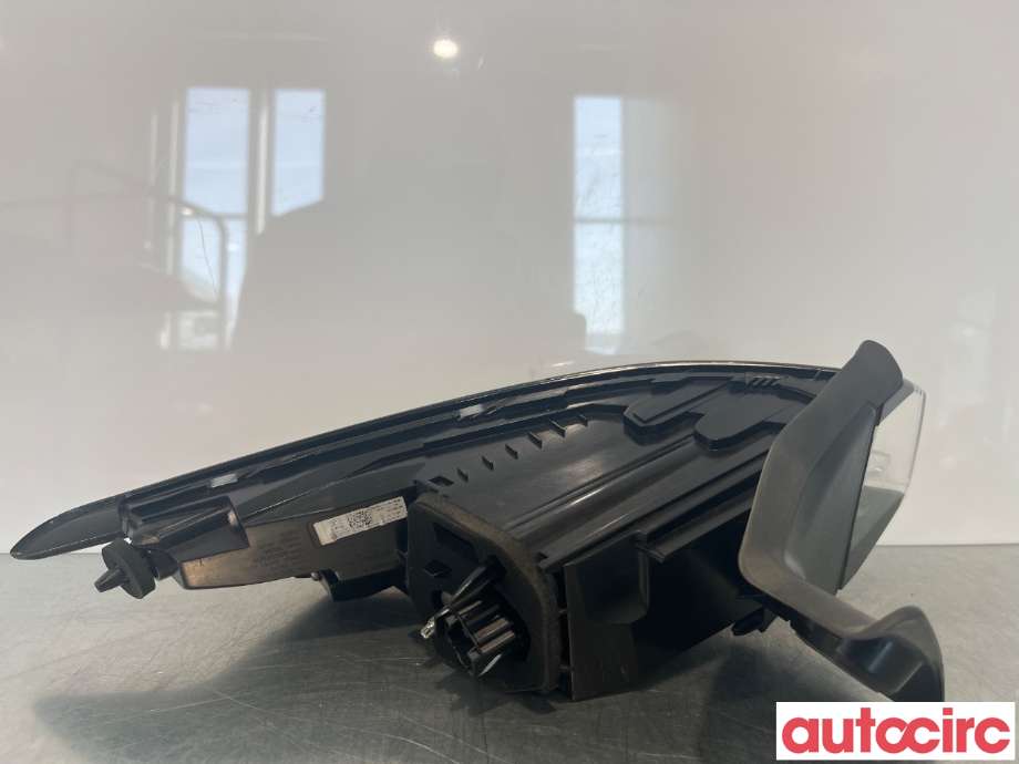 Baklykt høyre til Peugeot 308 2021-->> (Type III) (PEUGEOT|9835299380)