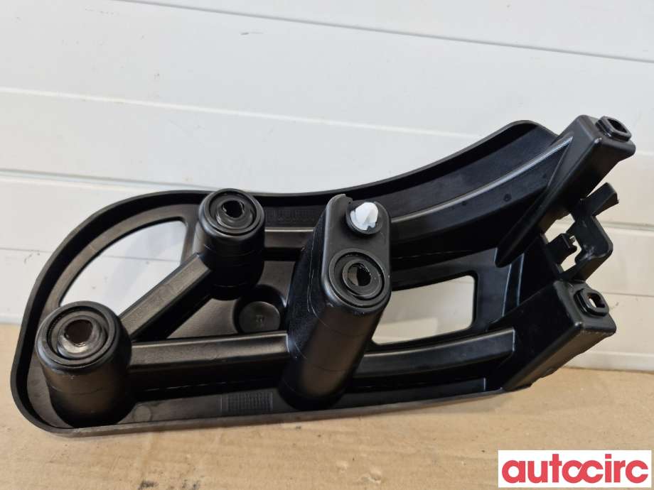 Diverse deler til Peugeot 2008 2019-->> (Type II)  (PEUGEOT|1668511380||1682393380)