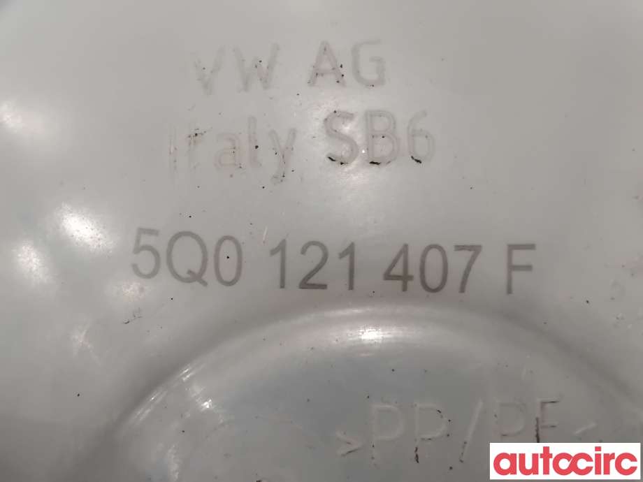 Ekspansjonstank til VW e-Golf 2014-2017 (Fase 1)  (VOLKSWAGEN|5Q0121407AA||5Q0121407F)