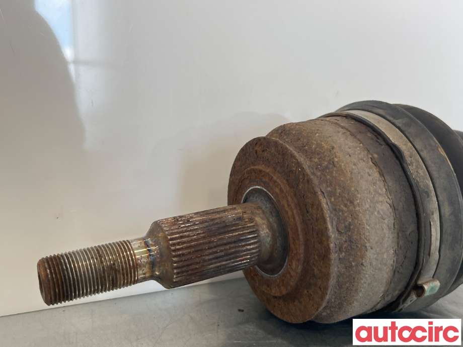 Drivaksel høyre foran til VW Transporter / Caravelle 2015-2019 (T6) (T6) (VOLKSWAGEN|7E0407454PX|7E0407272BG|7LA407272J)