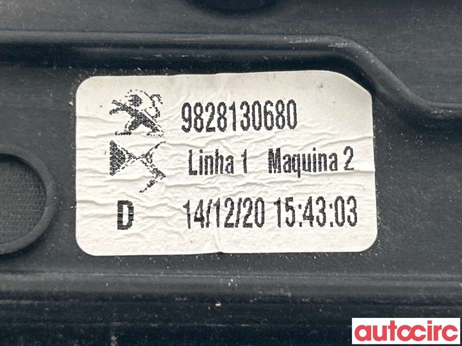 Ruteheis høyre foran til Peugeot 2008 2019-->> (Type II)  (PEUGEOT|9828130680)