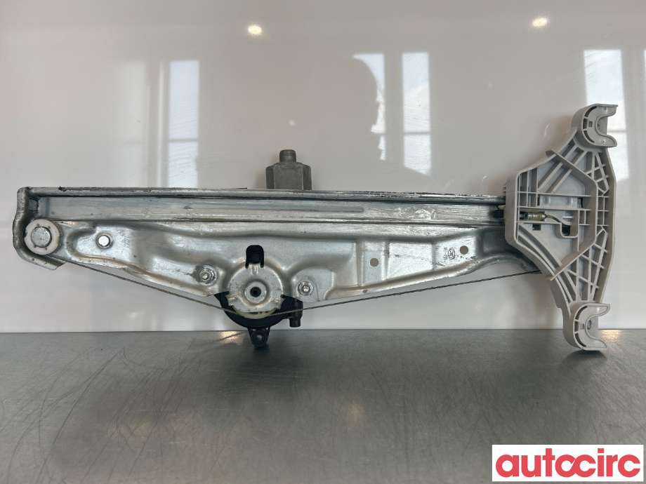 Ruteheis høyre foran til Hyundai Ioniq 5 2021-->>  (HYUNDAI|82460GI010||82402-GI010)