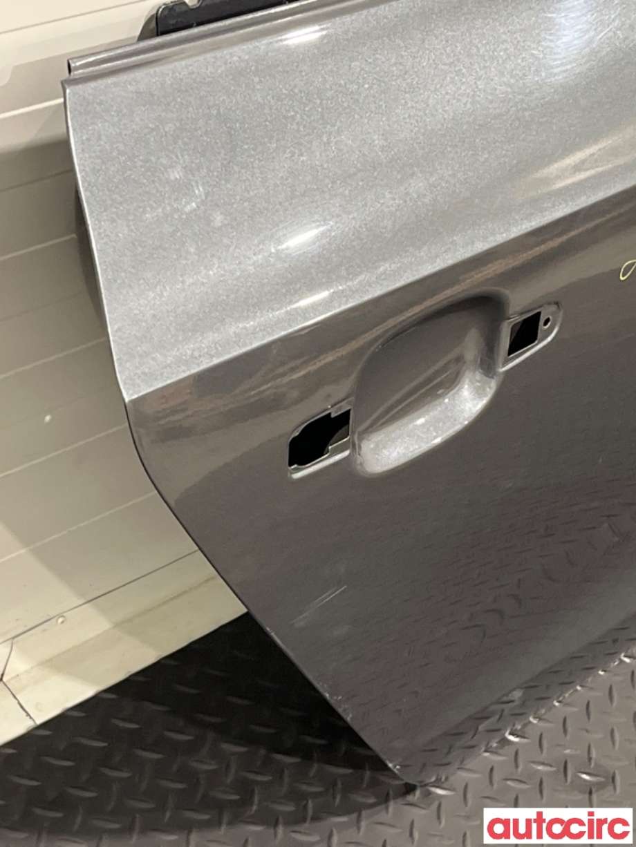 Dør høyre bak til Audi A5 2007-2016 (Type I) (AUDI|8T8833052D|)