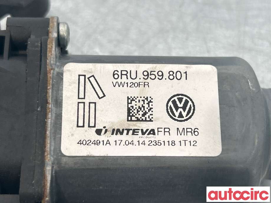 Ruteheis høyre foran til VW E-Up 2013-2019  (VOLKSWAGEN|1S0959801||6R0959801)