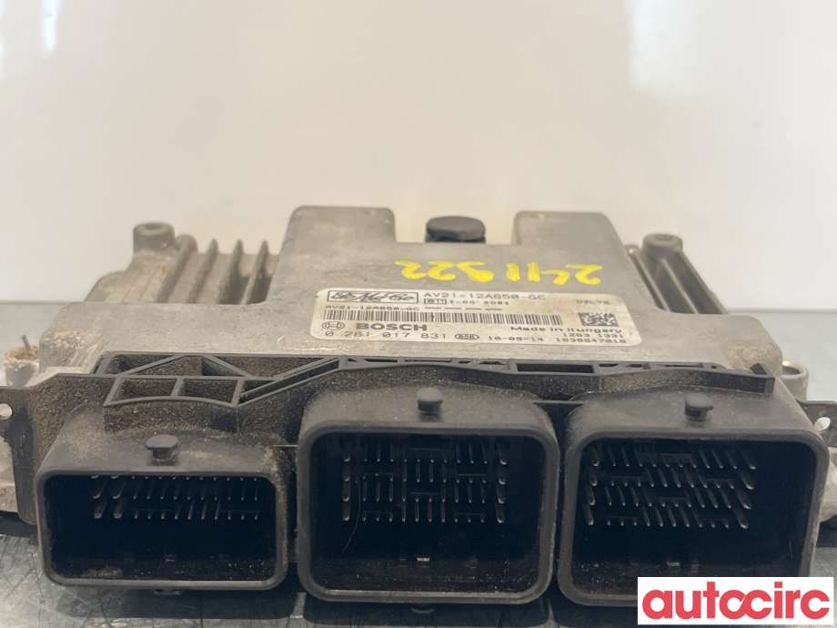 Styreenhet motor til Ford Fiesta 2008-2012 (Type VI, Fase 1)  (FORD|1696531)