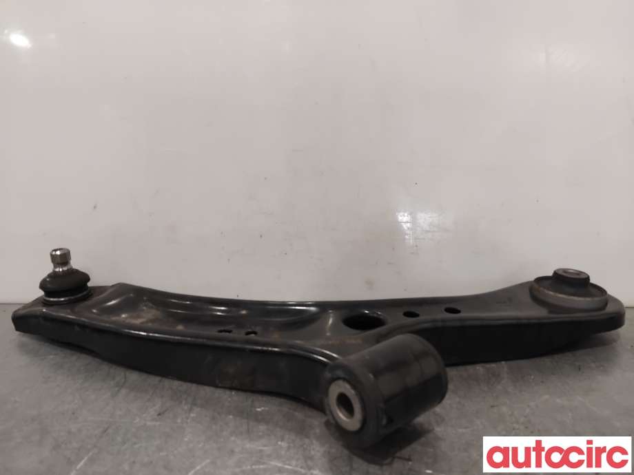 Bærebru høyre foran nedre til Suzuki SX4 2006-2009 (Type I, Fase 1)  (SUZUKI|45201-54L20|)
