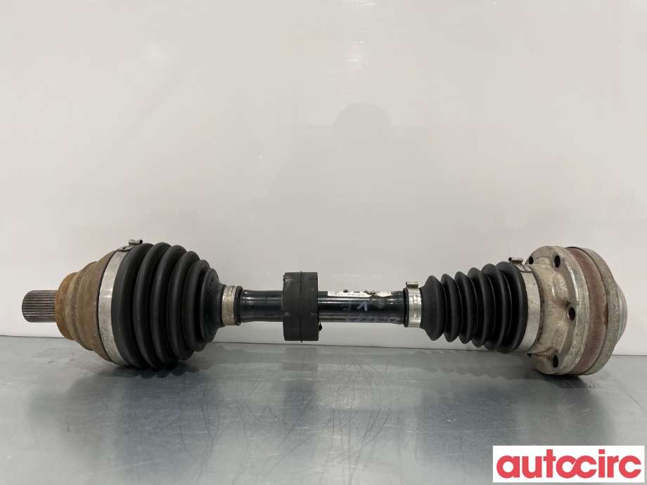 Drivaksel venstre foran til Audi A3 2012-2016 (Type III, Fase 1) (AUDI|5Q0407271BM|)
