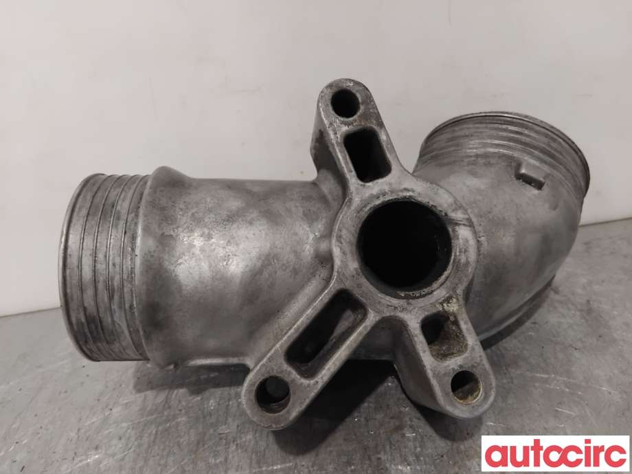 Diverse deler til Volvo XC70 2001-2004 (Type I, Fase 1) (VOLVO|8631538|)