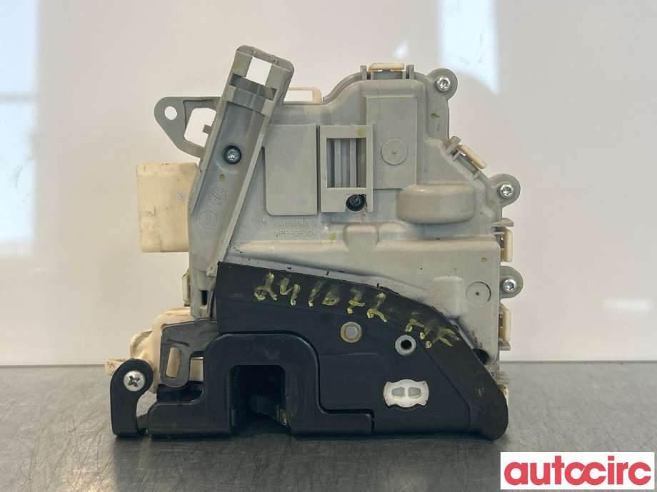 Låsekasse høyre foran til Audi A6 2011-2014 (Type IV, Fase 1) (C7) (C7) (AUDI|8J1837016E||8J1837016C)