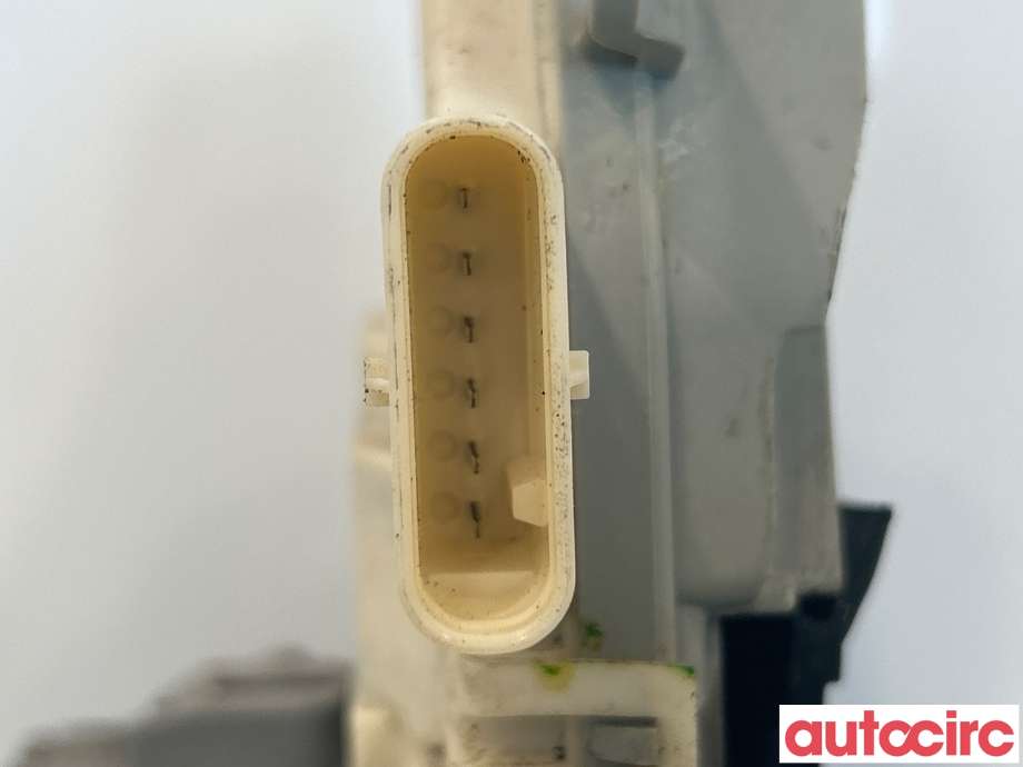 Låsekasse høyre foran til Audi A6 2011-2014 (Type IV, Fase 1) (C7) (C7) (AUDI|8J1837016E||8J1837016C)