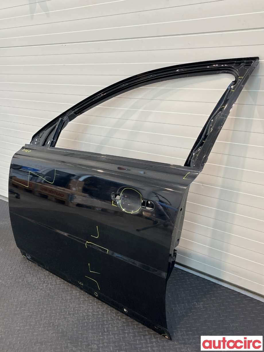 Dør venstre foran til Volvo V70 2007-2013 (Type III, Fase 1)  (VOLVO|32228890)