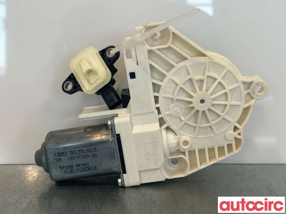 Ruteheis høyre foran til Audi A6 2011-2014 (Type IV, Fase 1) (C7) (C7) (AUDI|8K0959802B|1101-919809-201)