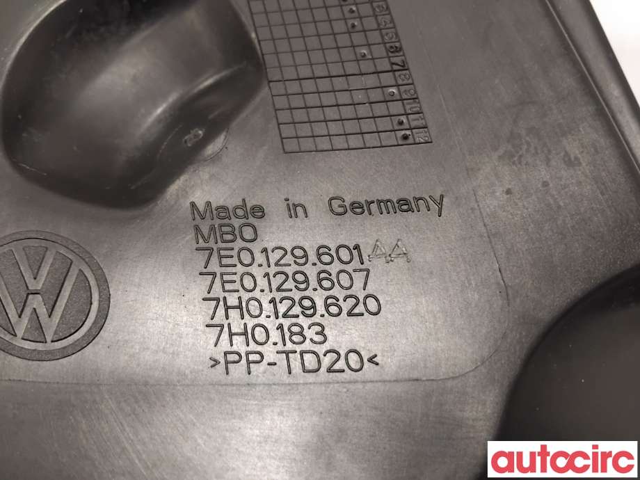 Luftfilterboks til VW Transporter / Caravelle 2015-2019 (T6) (T6) (VOLKSWAGEN|7E0129607AA||7E0129601AA)