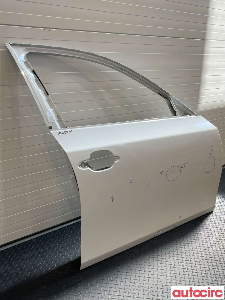 Dør høyre foran til BMW 5-Serie 2003-2010 (E60/E61) (E60/E61) (BMW|41515A2A3A6)