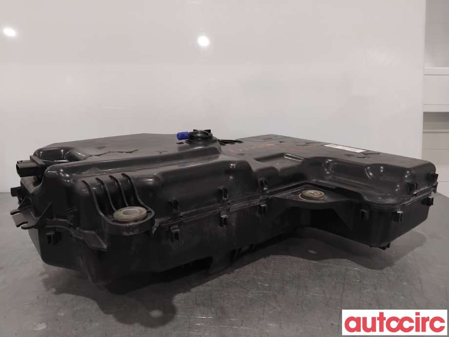 AdBlue tank til VW Transporter / Caravelle 2015-2019 (T6) (T6) (VOLKSWAGEN|7E0131877H||7E0131877G)
