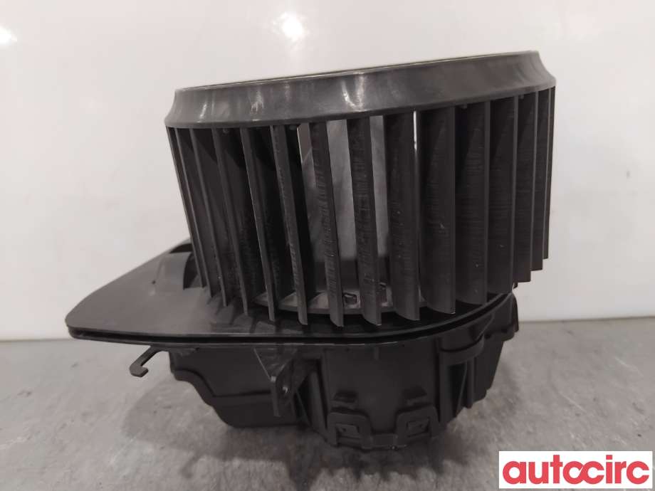 Varmeapparat motor til VW Transporter / Caravelle 2015-2019 (T6) (T6) (VOLKSWAGEN|7E1820021A|0130115671|7E1820021B)