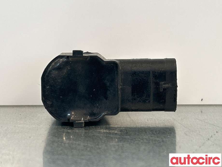 Parkeringssensor foran til Ford Focus 2011-2014 (Type III, Fase 1)  (FORD|2137143|607100|AM5T-15K859-AAW)