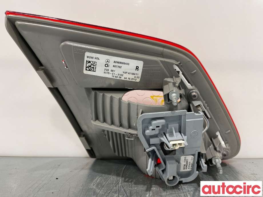 Baklykt høyre indre til Mercedes B-Klasse 2011-2018 (W246) (W246) (MERCEDES|A2469066400)