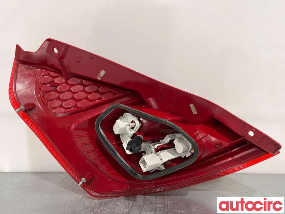 Baklykt høyre til Ford Fiesta 2008-2012 (Type VI, Fase 1)  (FORD|1709552||8A61-13404-A)