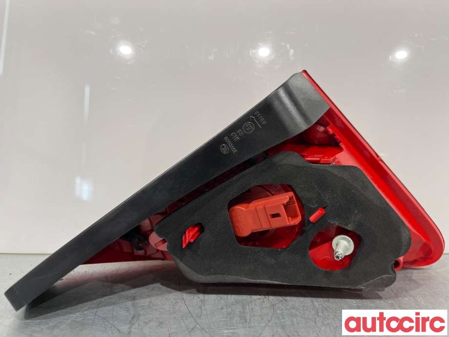 Baklykt venstre indre til Peugeot 3008 2009-2016 (Type I)  (PEUGEOT|6350HE||26039012)
