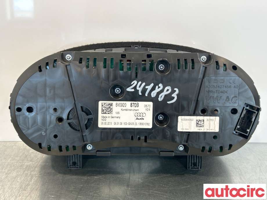 Instrumentpanel til Audi A3 2012-2016 (Type III, Fase 1)  (AUDI|8V0920870B)