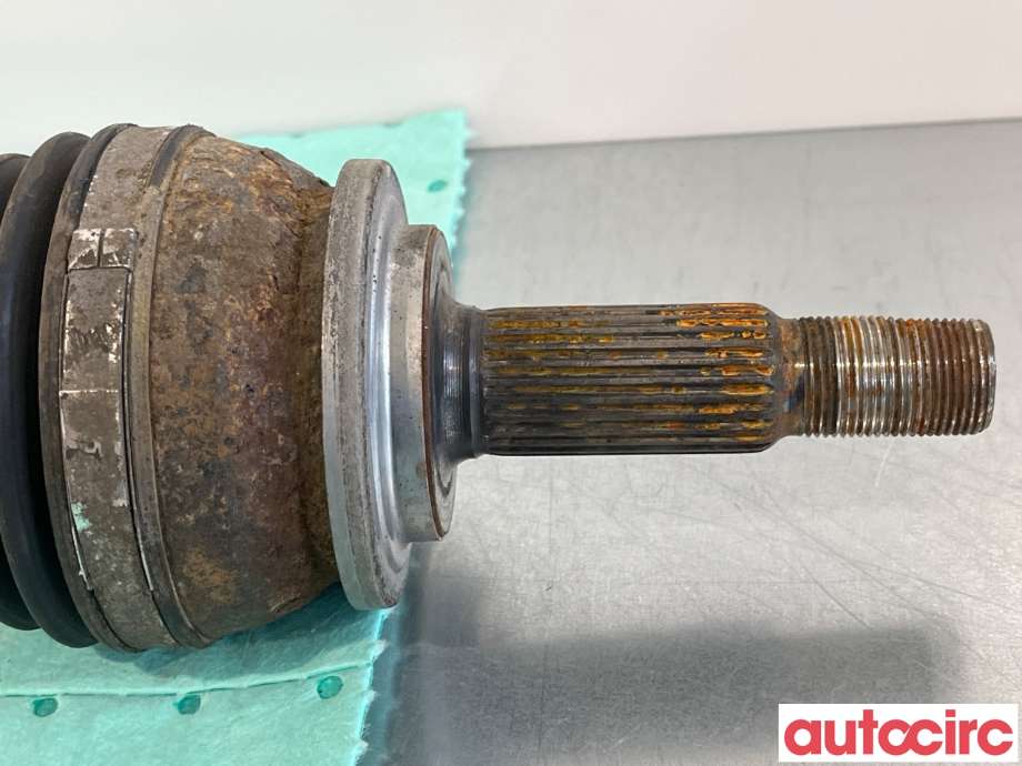 Drivaksel venstre foran, elbil til Toyota Prius +7 2012-2020 (Type III) (stasjonsvogn) (stasjonsvogn) (TOYOTA|4342047031|)