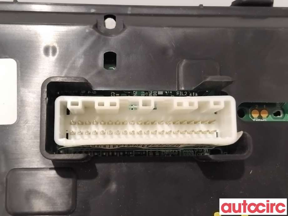 Instrumentpanel til Nissan Juke 2010-2014 (Fase 1) (NISSAN|248101KA1B||1KA1B)