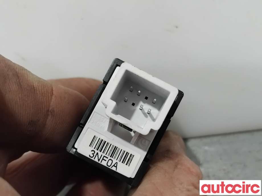 Bryter diverse til Nissan Leaf 2011-2017 (Type I)  (NISSAN|251723NF0A|)
