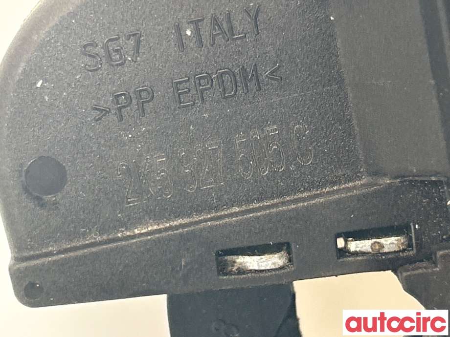Baklukelås til VW Caddy 2015-2020 (Type III, Fase 3)  (VOLKSWAGEN|2K5827505G|2K5827505C)