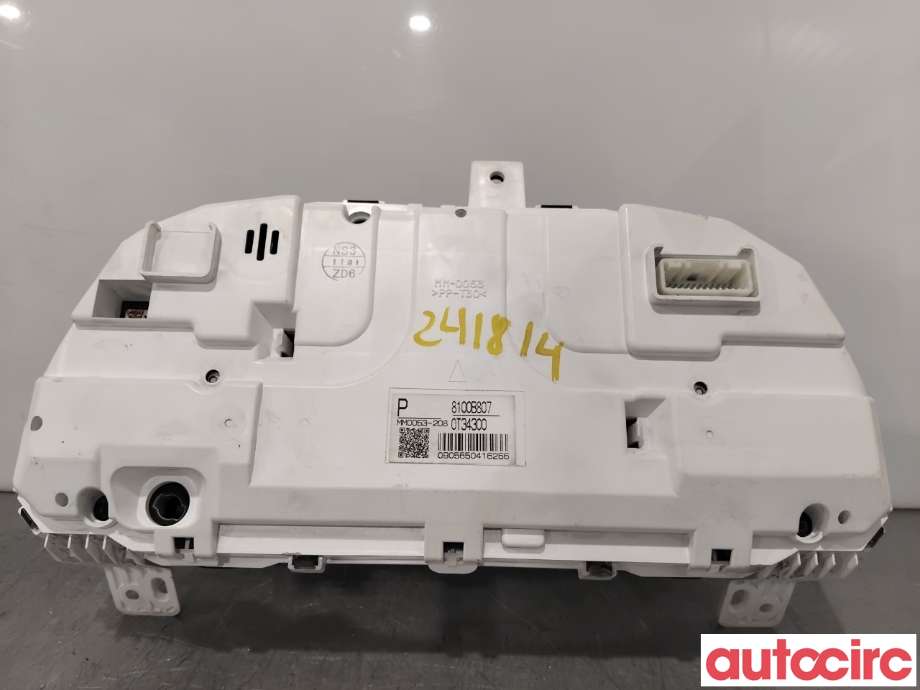 Instrumentpanel til Mitsubishi Outlander 2010-2012 (Type II, Fase 2)  (MITSUBISHI|8100B807|MM0053-208)