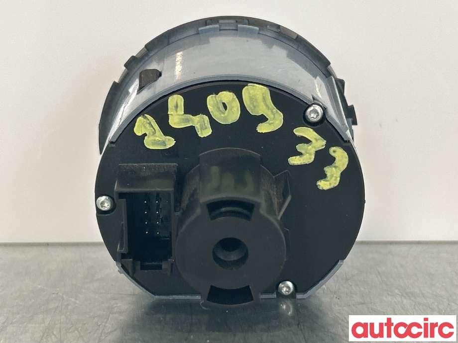 Bryter lys til Škoda Superb 2008-2015 (Type II)  (SKODA|3T0941431B)