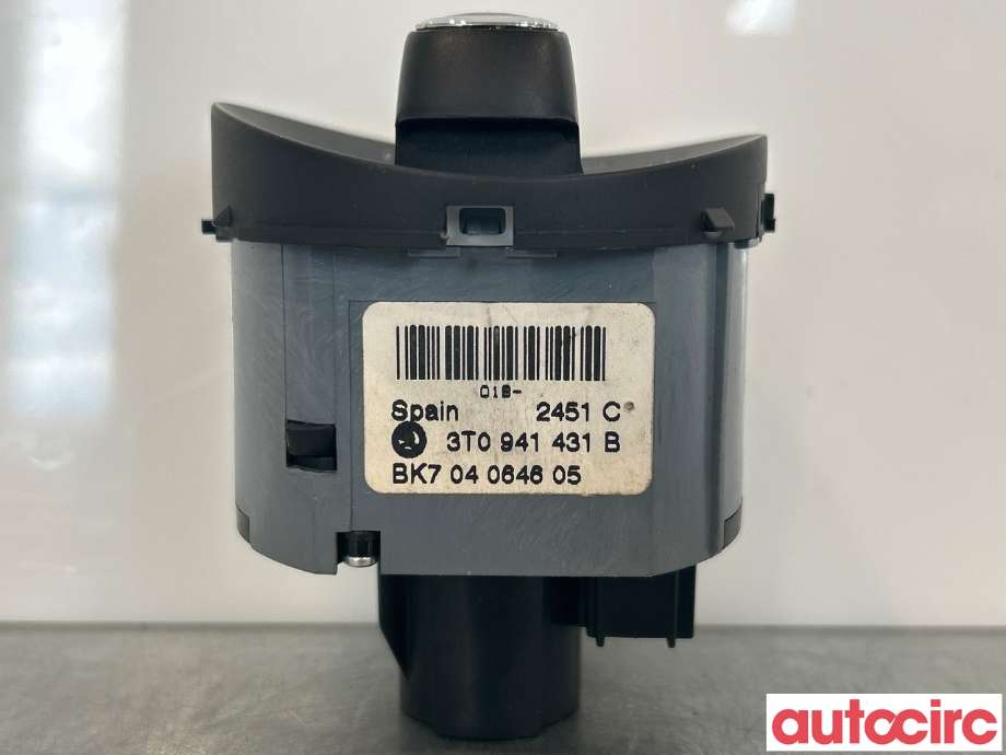 Bryter lys til Škoda Superb 2008-2015 (Type II)  (SKODA|3T0941431B)