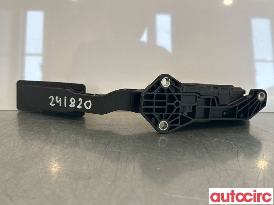 Pedal gass til Suzuki Vitara 2015-->> (Type IV)  (SUZUKI|49400-68L51-000|49400-68L51)