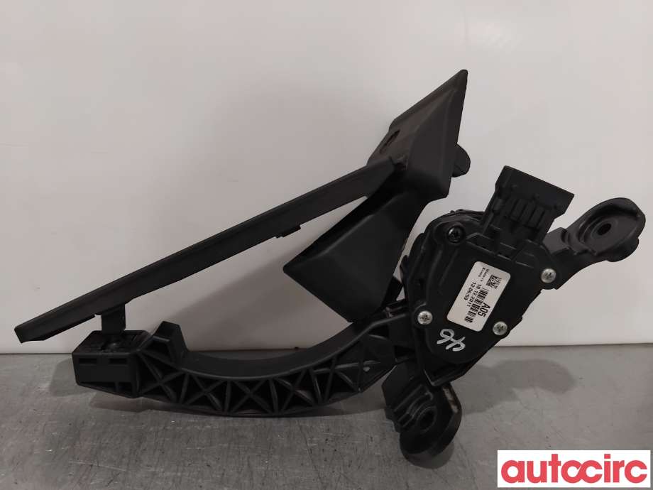 Pedal gass til Hyundai Santa Fe 2010-2012 (Type II, Fase 2) (HYUNDAI|327002P230|)