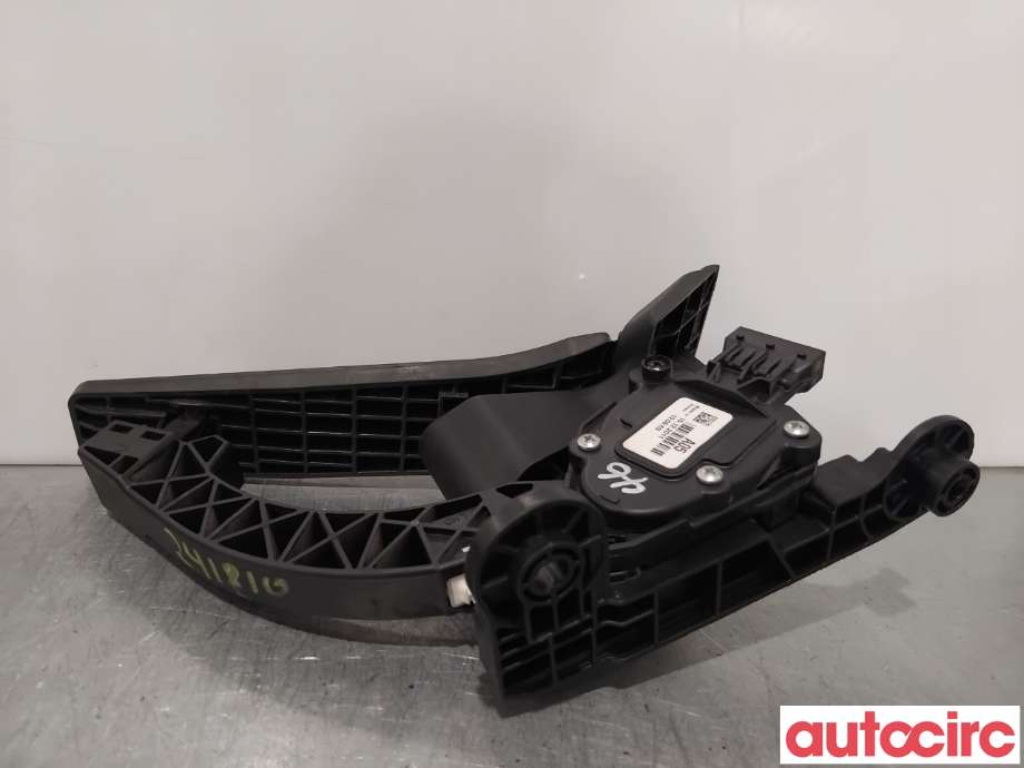Pedal gass til Hyundai Santa Fe 2010-2012 (Type II, Fase 2) (HYUNDAI|327002P230|)