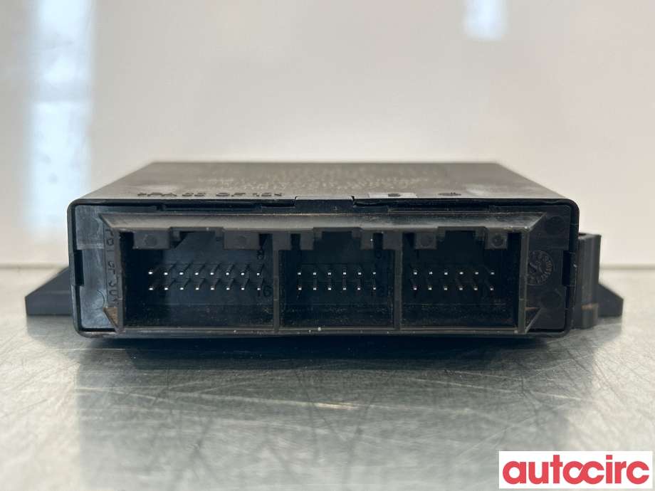 Styreenhet parkering til Volvo XC70 2008-2013 (Type II, Fase 1)  (VOLVO|31341090|304626|30682548)