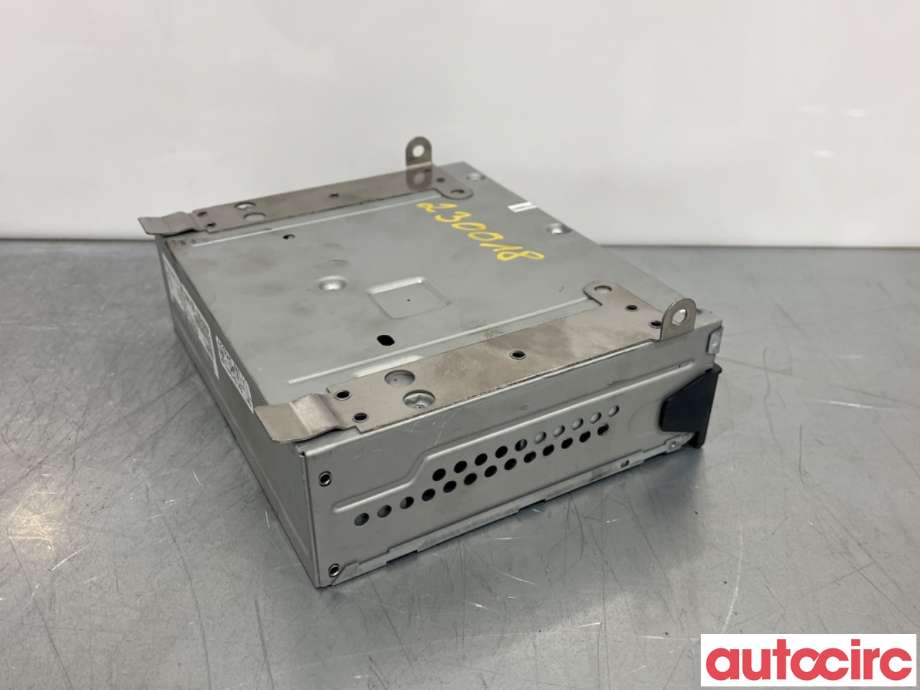 Bilstereo diverse til Audi A6 2005-2008 (Type III, Fase 1) (C6) (C6) (AUDI|4F0035541NX||4F0035541L)