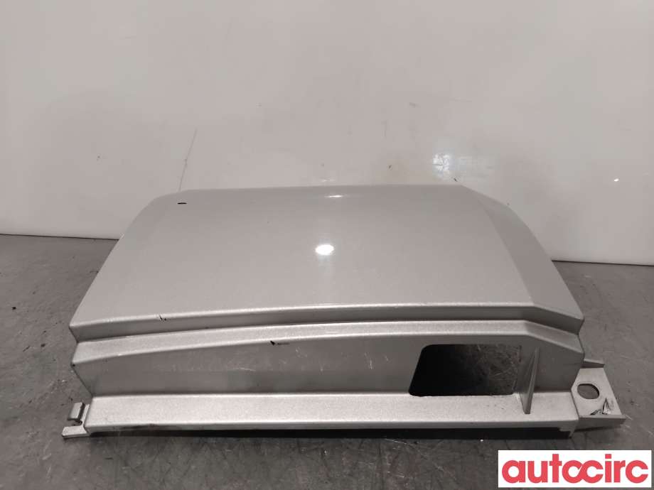 Støtfangerving venstre bak til VW Transporter / Caravelle 2015-2019 (T6) (T6) (VOLKSWAGEN|7E0807321D|)