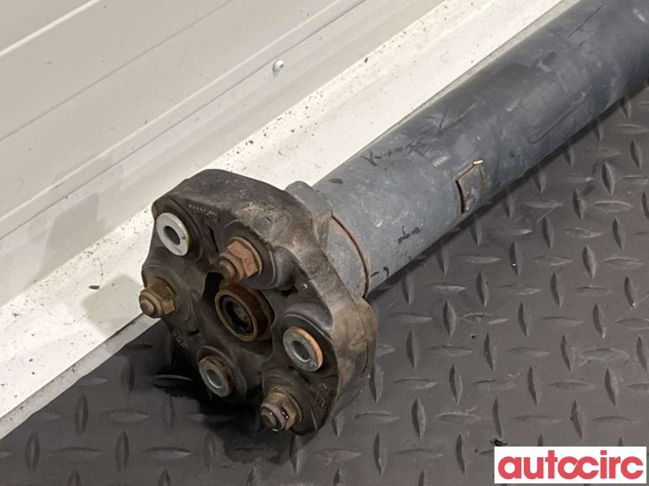 Mellomaksel til BMW 3-Serie 2005-2011 (E90/E91/E92/E93) (E90/E91/E92/E93) (BMW|26107527339|)