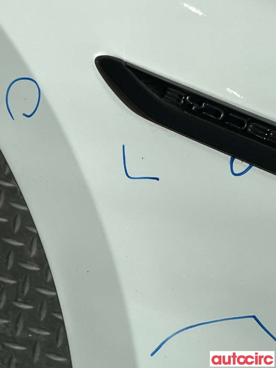 Skjerm venstre foran til BYD T3 2020-->>  (BYD|NO NR|)